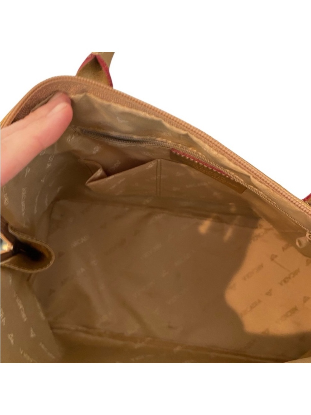 Arcadia Womens Gold Patent Leather Satchel Purse Medium Y2k Vintage Top Handle - Picture 9 of 14